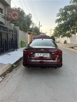 نيسان ألتيما